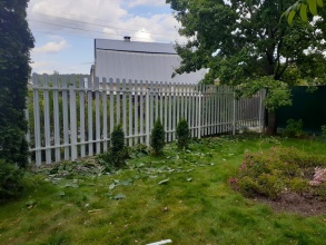 Забор из евроштакетника с забивными столбами 25 метров фото в Перевозе