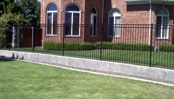 Сварные заборы на ленточном фундаменте 80 метров фото в Перевозе