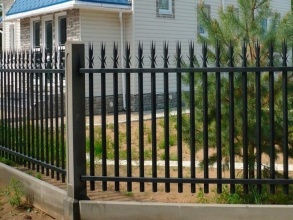 Сварные заборы на ленточном фундаменте 12 метров фото в Перевозе