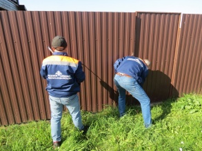 Забор из профнастила с утрамбовкой щебнем 79 метров фото в Перевозе